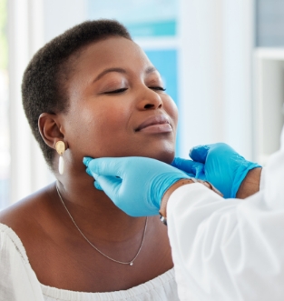 TMJ Dysfunction, patient image, Bruxism (teeth grinding), The Smile Collective